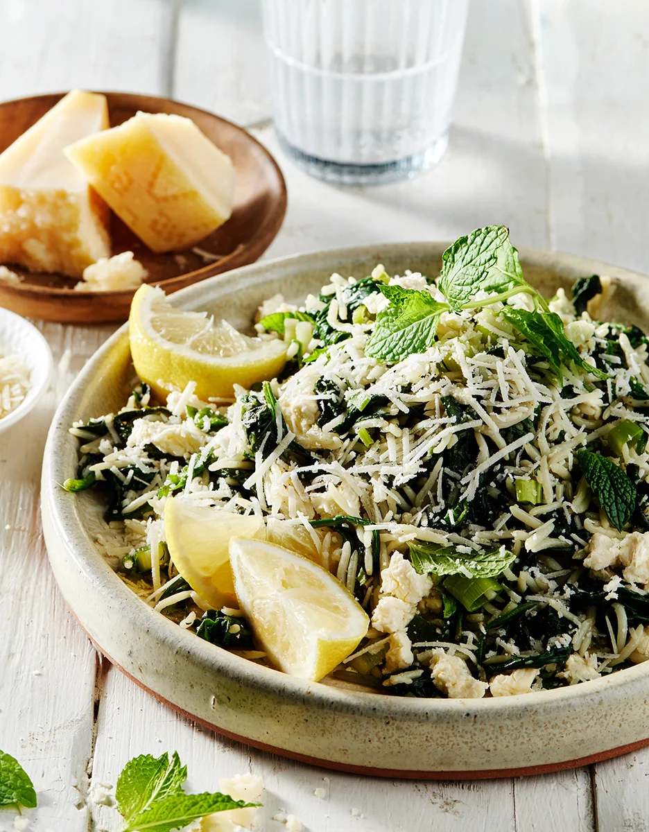 Spanakorizo, un riz pilaf aux épinards à la grecque
