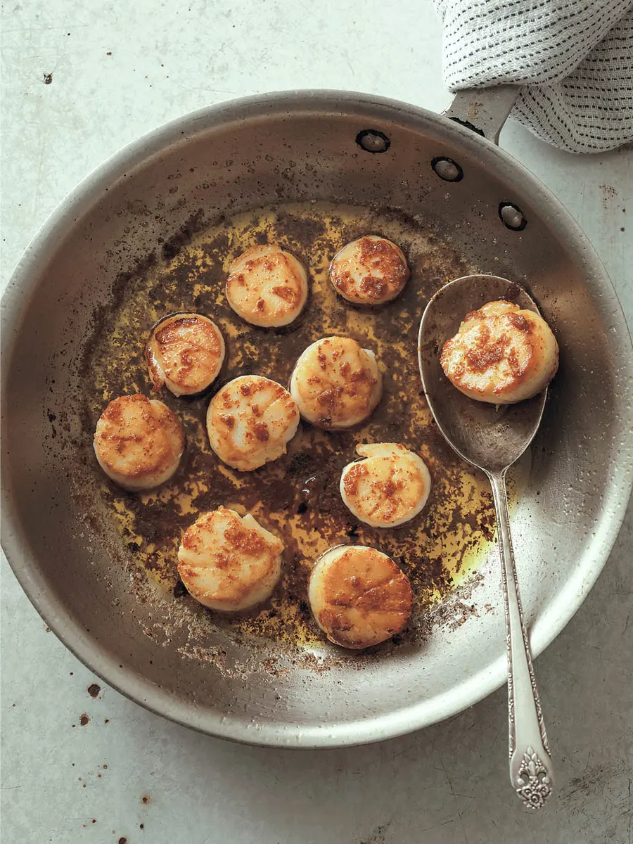 Saint-Jacques au beurre d’Espelette