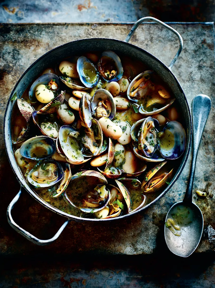 Ragoût de palourdes et haricots blancs